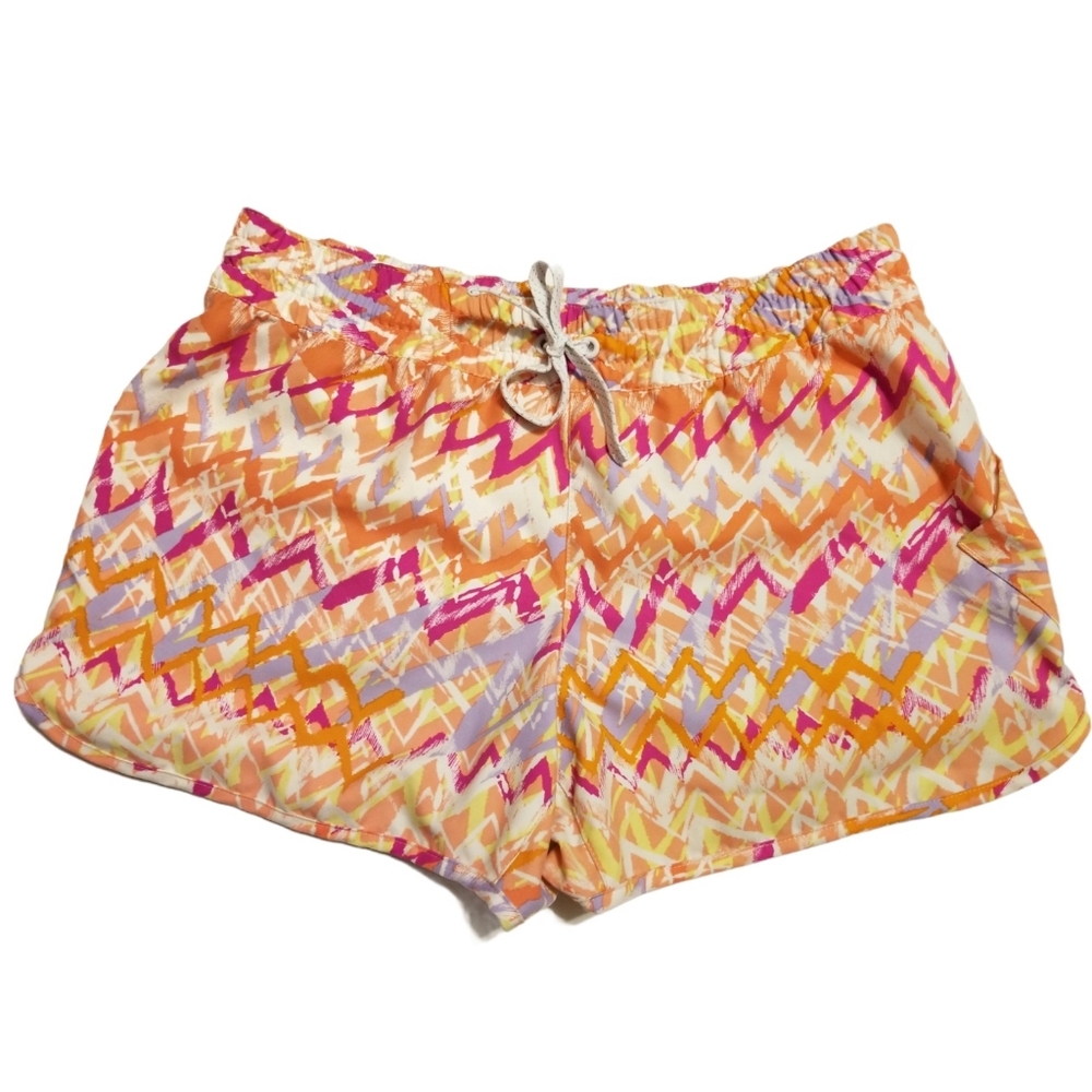 Columbia shorts size small